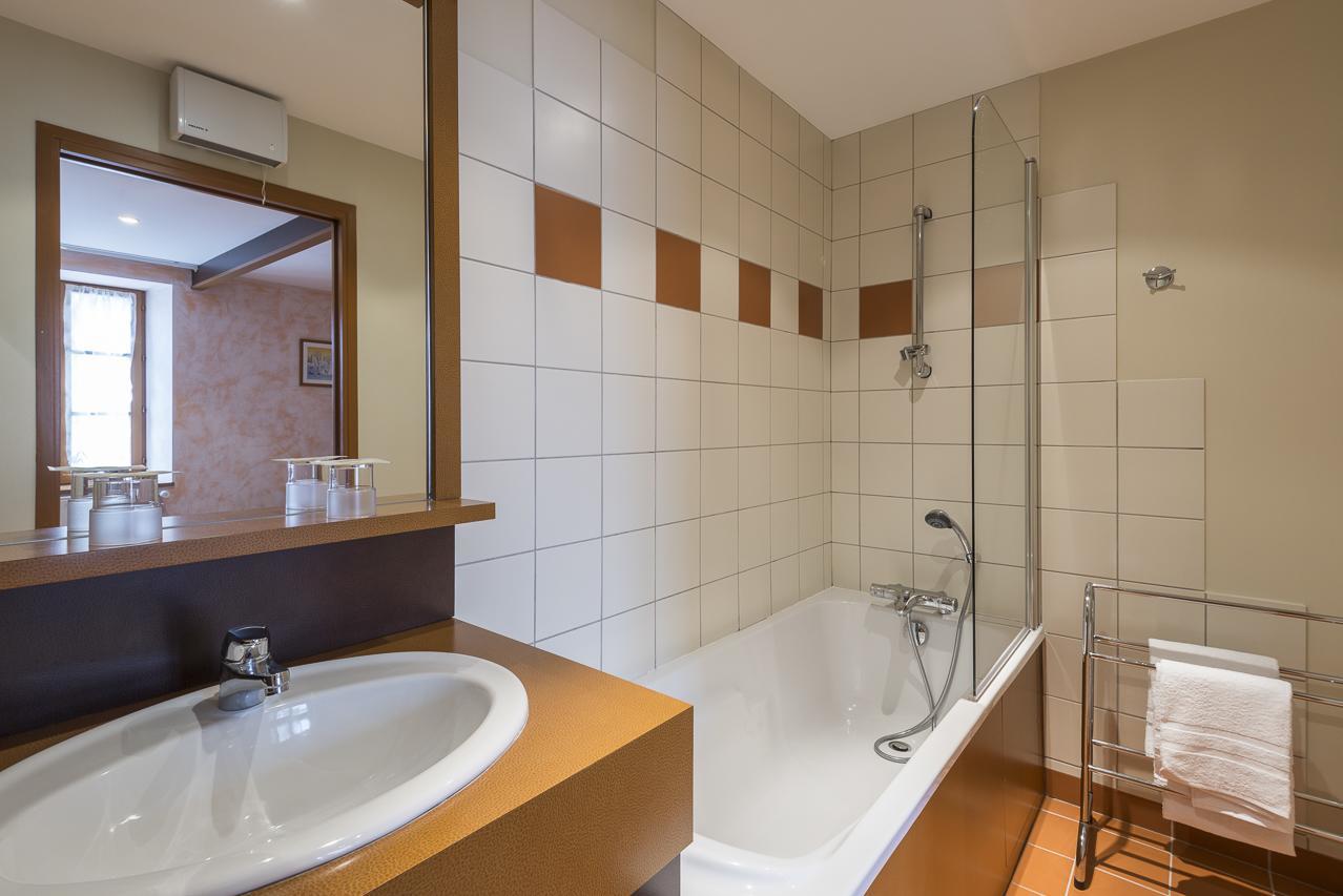 Hotel La Couronne Jougne Zewnętrze zdjęcie